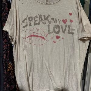 Magnolia Pearl Speak Only Love Boyfriend T